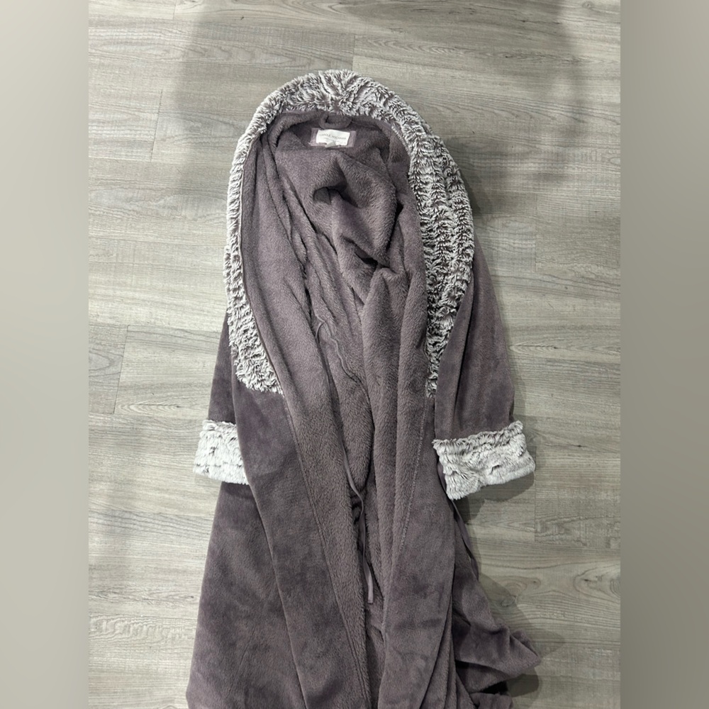 Carole Hochman Women's Shawl Collar Plush Robe